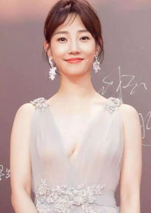 朴易八字测名字打分，王俊熙名字打分如何？