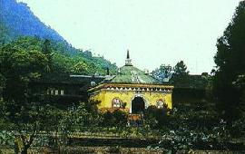 峨眉山门票省钱大作战！2026年属蛇的看过来！