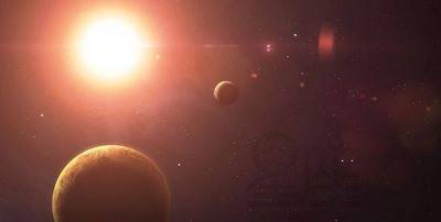 水星位于婚姻宫和第十宫，这样的配置是否意味着某种特殊的婚姻或职业影响？