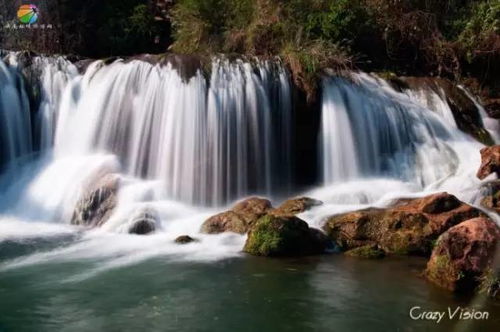 九龙瀑布避坑指南：2026年黄历警告！生肖属马的千万别去！