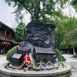 Day1:成都→街子古镇→青城山前山 (这趟旅程有点意思…)