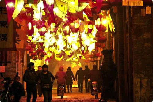午夜钟声中的国学阴阳五行与星座风水解析：一场跨越时空的幽魂情感探究