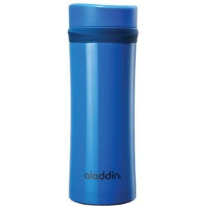 哪种颜色的水杯在风水上被认为能带来好运？