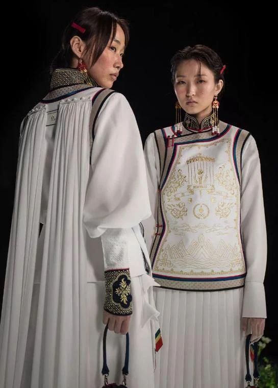 有哪些好听的蒙古族女孩名字？推荐一些蒙古名字大全！