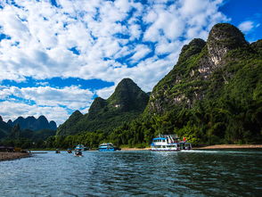 2. 漓江沿岸的亲水体验