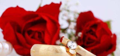 女命八字中哪些特征预示着必短命，而哪些特征又能旺夫呢？