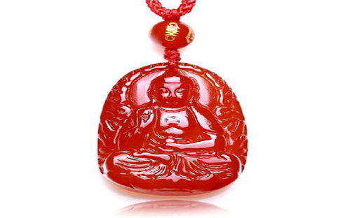 2026年蛇年本命年戴什么首饰？25年蛇年本命年佩戴什么首饰能招财？