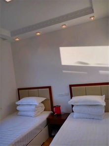 No.1 让人心碎的屋顶广场