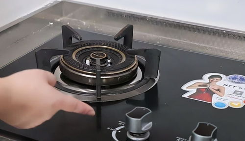 2026年7月安装燃气灶的最佳吉日是哪一天？2025年安装煤气灶的吉日又是何时？