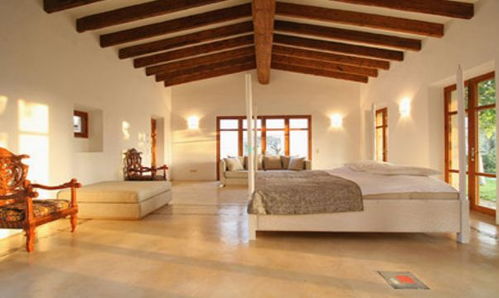 五、 横梁压顶与吊灯悬挂的心理暗示及健康隐患