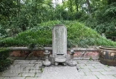 2. 现场秩序与仪式规范