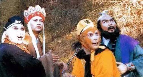 孙悟空为何被困五指山，妖怪夜袭唐僧，取经路上恐怖事件频发，真相究竟是什么？
