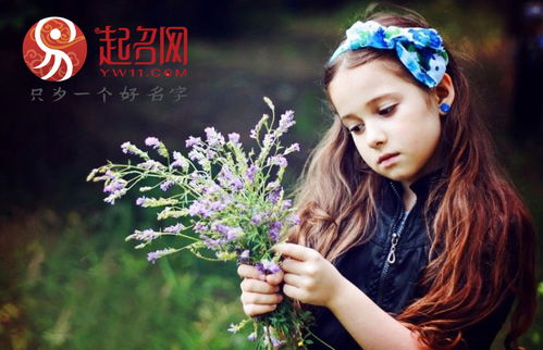 陈雨坤这个名字更适合男孩还是女孩？有没有好听的女宝宝名字建议？