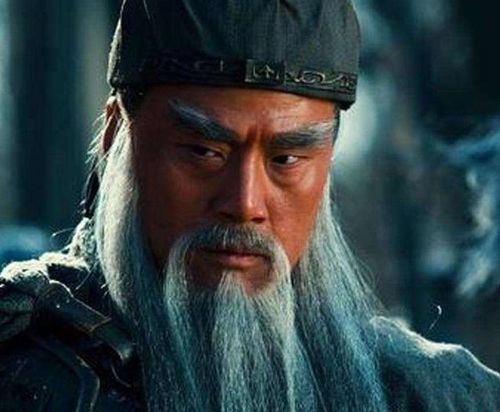 凝蕊：凝然愁望静相思， 一双笑靥嚬香蕊……如此唯美动人的心绪，让人陶醉其中！