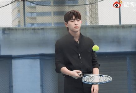 (一) 社会地位与领袖风范