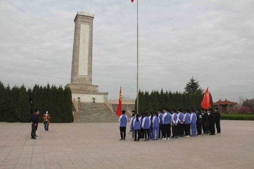 四、  缅怀先贤：家国情怀与因果承负的精神洗礼