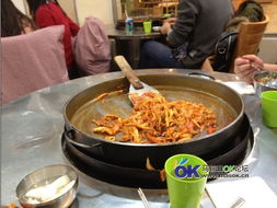 狮子桥的“假象”与“真相”：游客扎堆的网红店， 本地人早绕道走了