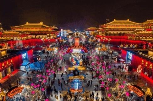 打卡西安大唐不夜城：盛唐风情的夜景， 灯火璀璨的文化长廊