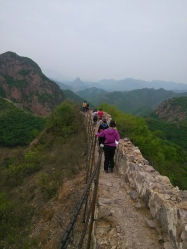 董家口长城：一场“烂”到极致的旅行狂想