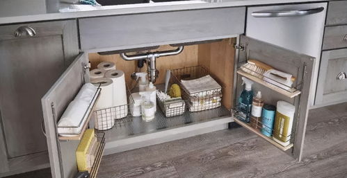 排污管道经过别人家厨房风水，如何调整布局避免影响？