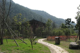 龙潭公园——传说中的山脉和湖泊景色