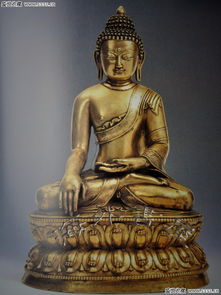 一、 面相特征：印堂宽阔红润与宿命的关联