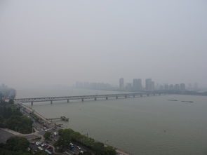 二、 Day1：从苏州到广州——高铁上的奇葩瞬间