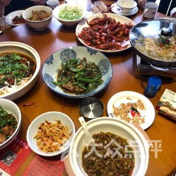 较长时间段炖煮提升汤汁浓郁度