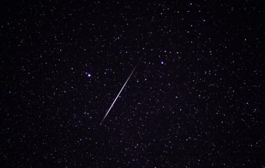 2021年12月14日双子座流星雨蕞佳观赏时间和地点在哪里？