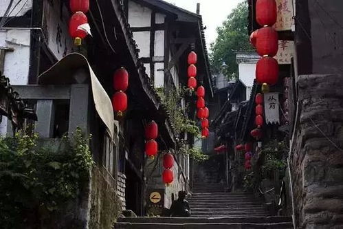 磁器口古镇：喧嚣中的一丝宁静？别想了