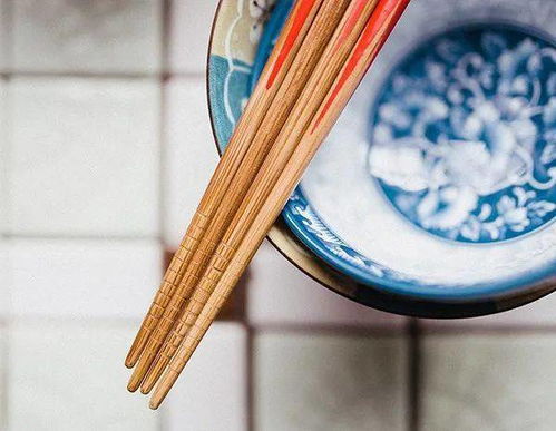 谐音联想： “快子”吉利之兆