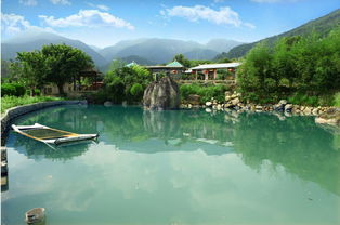 贞寿牌坊与荷花池：静谧的时光驿站