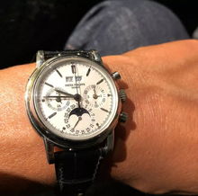 2025年7月阴历火命戴金吉日及金饰佩戴吉日之深度解析