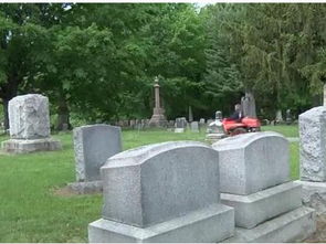 梦见新坟墓是什么含义或象征，周公解梦中有何解释？