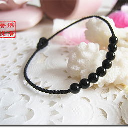 2026年属马女性本命年，送什么礼物能代表她的爱情和婚姻运势？