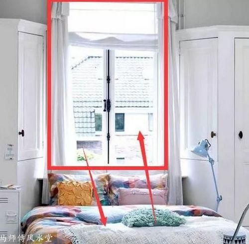 一、 卧室失火的风水解析：多重维度下的解读