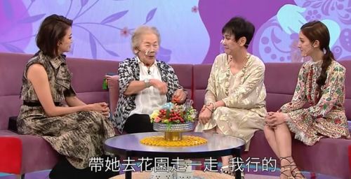 母炎热爱是海作文