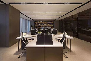 1. 座位正对大门的危害