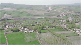 靠山吃山 靠水吃水