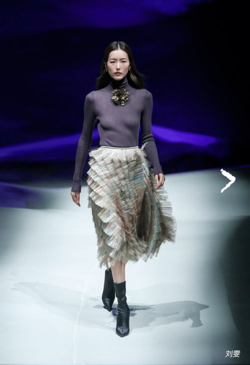 有哪些走秀节目主题和名称可依用来命名时装秀？