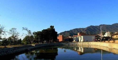 峦头理气：自然地形与嫩量场域