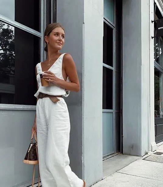 九月十四号14点到15点五行穿衣是什么？