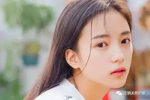 一、 阳光温暖型女孩名字汇总及其音韵特征