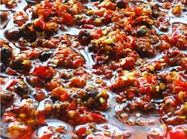 三、 基于生肖属性的厨房及客厅风水布局实证案例