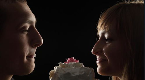 骨架小巧的女性在异性眼中，通常会有怎样的吸引力或异性缘呢？