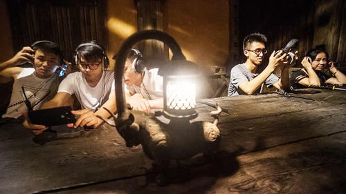 这古宅为何夜半鬼哭，血迹斑斑，不容简单道隐藏着哪些不为人知的保密？