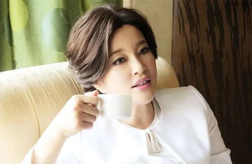 八字长相有力是什么意思？八字女命长相清纯如何改命？