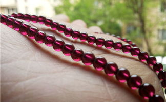 梦见男朋友送的手链断了这是不是预示着我们的感情要出现裂痕了呢？