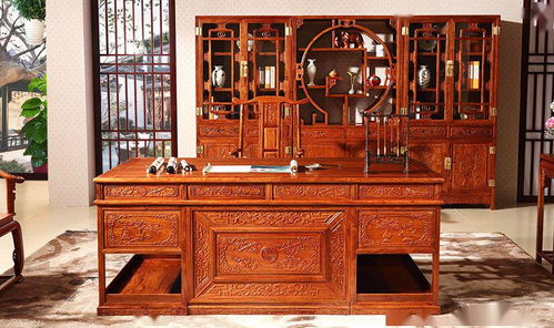 乱七八糟的办公桌才是王道！