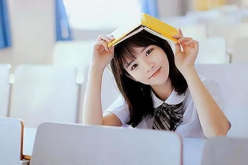 一、  日坐偏财的命理基础与内涵